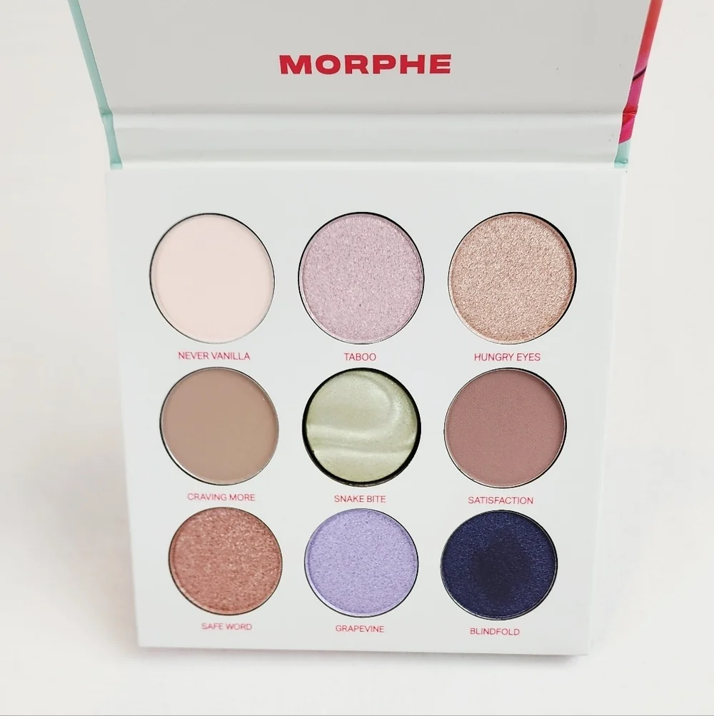 Morphe Pulp Fantasy Artistry Palette - Foil-Effect Eyeshadow Palette with Matte,